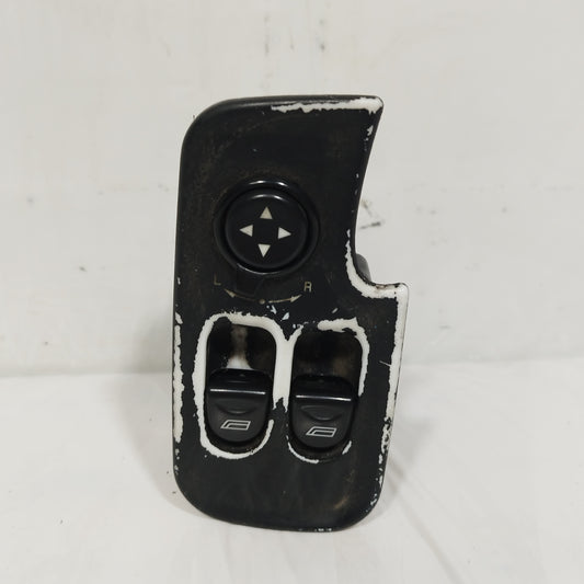 Pulsantiera anteriore sx Alfa Romeo 147 2006 Cod: 156071216 ecoAC10348