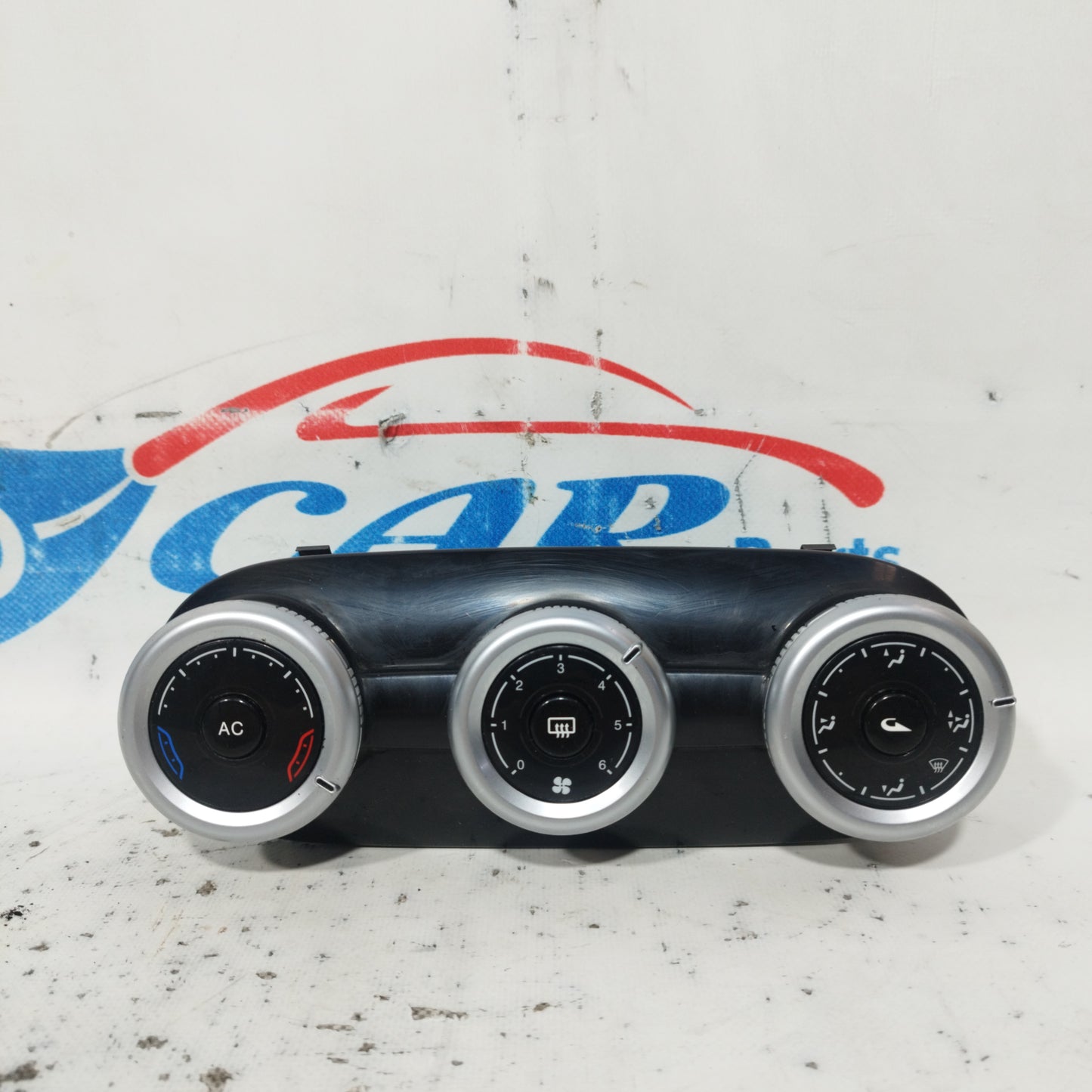 Alfa Romeo Giulietta 2019 A/C-Tastenfeld, Code: 156100041 ecoAC8380