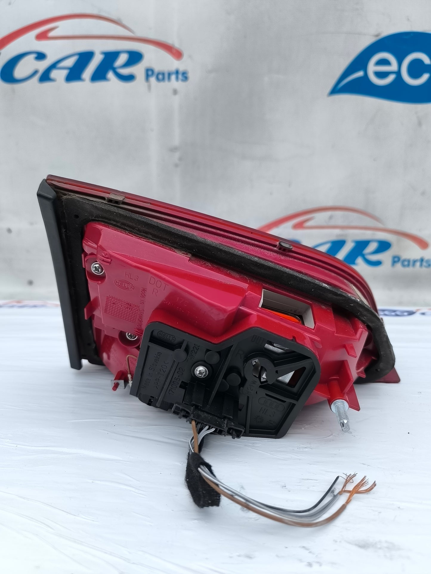 Rückleuchte im Kofferraum rechts Audi A4 B8 ecoAG5765