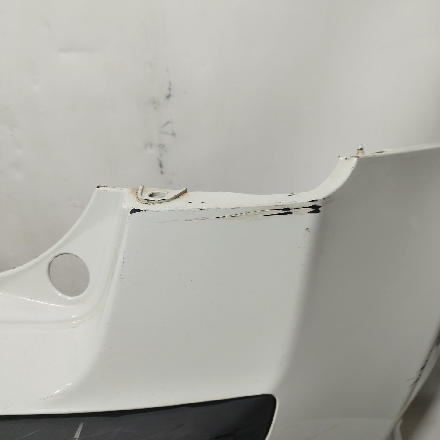 Paraurti posteriore bianco Fiat Idea 2006-2012 ecoAC15489
