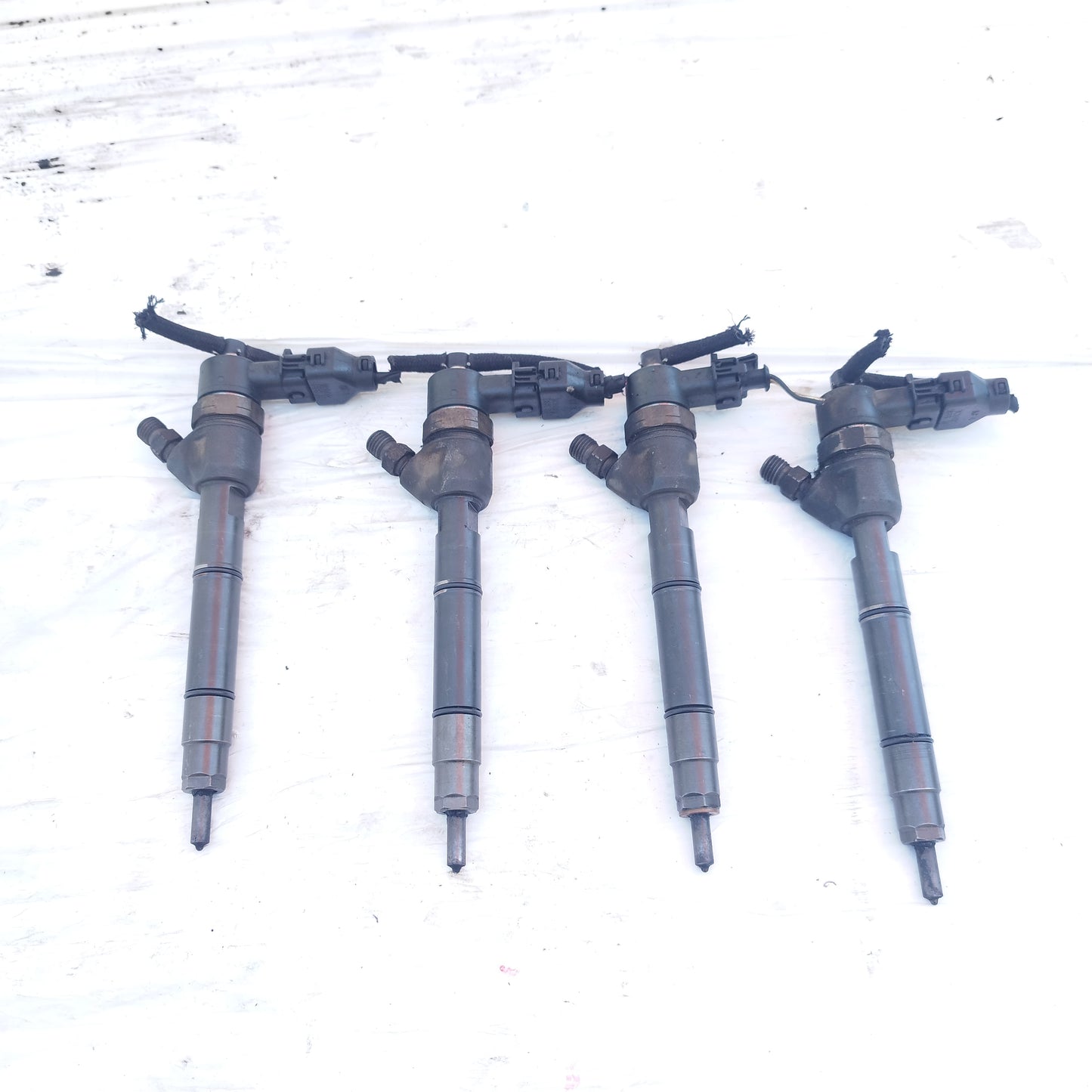 Iniettori Hyundai / Kia 1.5 / 1.6 CRDI 2005-2011 BOSCH cod: 0445110256 ecoAC16017