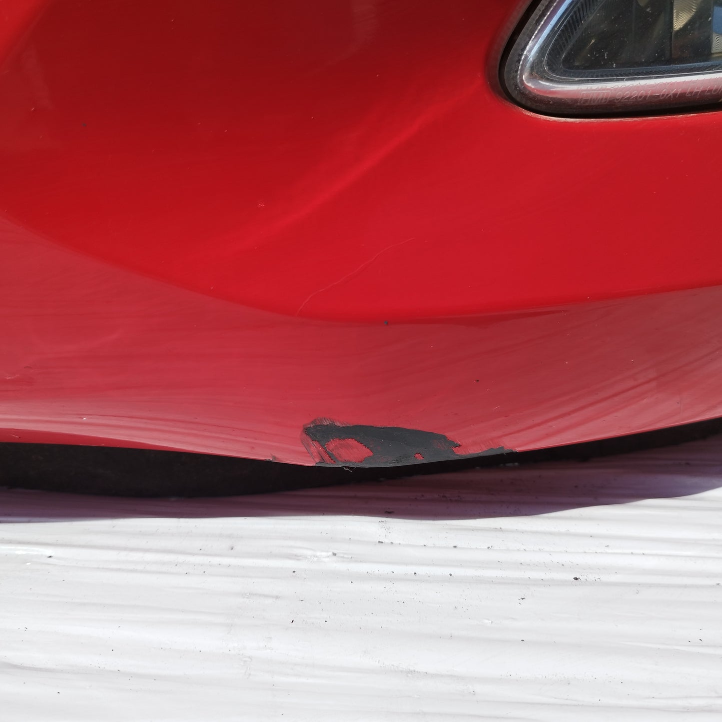Paraurti anteriore rosso Hyundai I10 2012 ecoDM140
