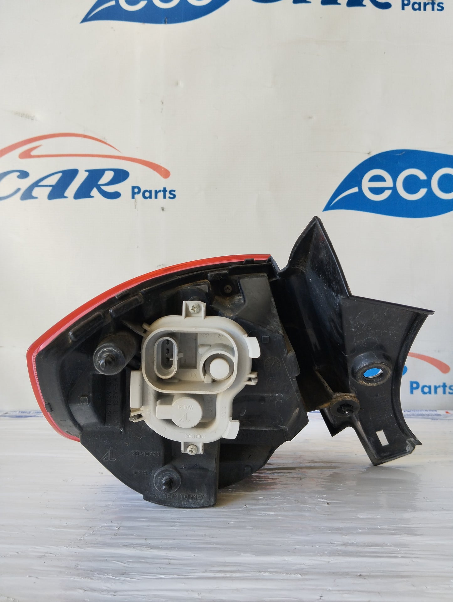 Alfa Romeo Giulietta ecoAG5420 rechte äußere Rückleuchte