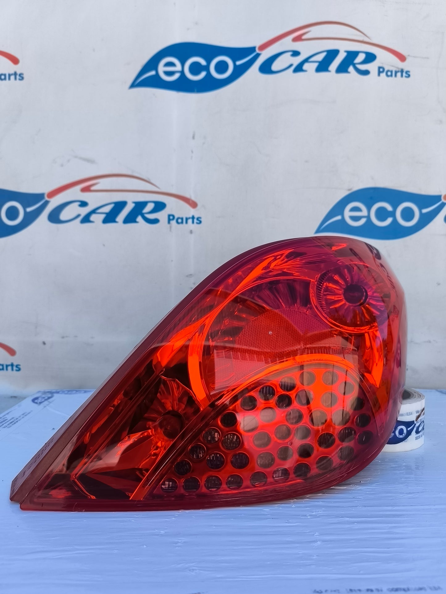 Fanale posteriore dx Peugeot 207 2008 ecoAG5738