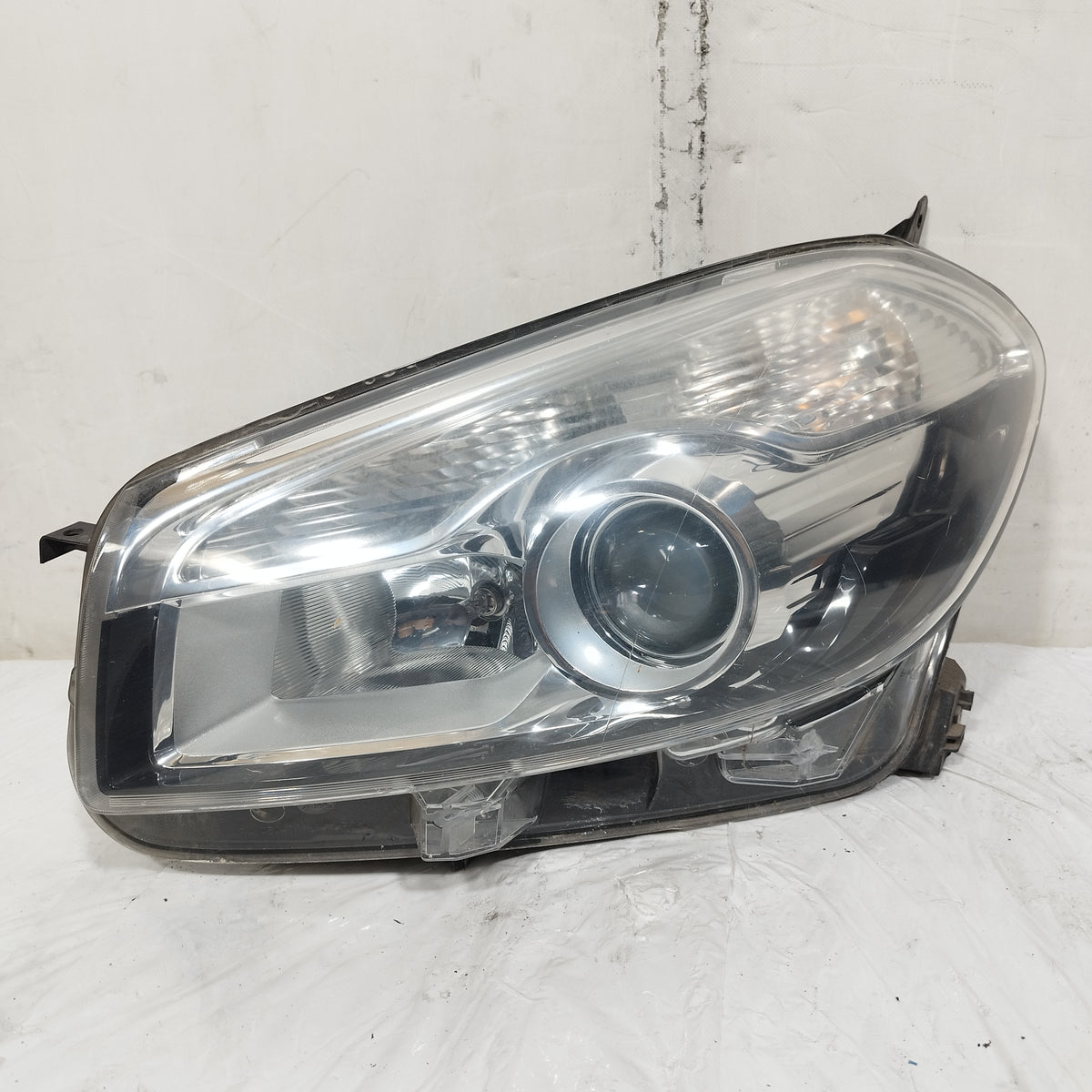 Fanale anteriore sx Nissan Qashqai (J10) 2010-2013 cod: 26060BR00B ecoAC16716