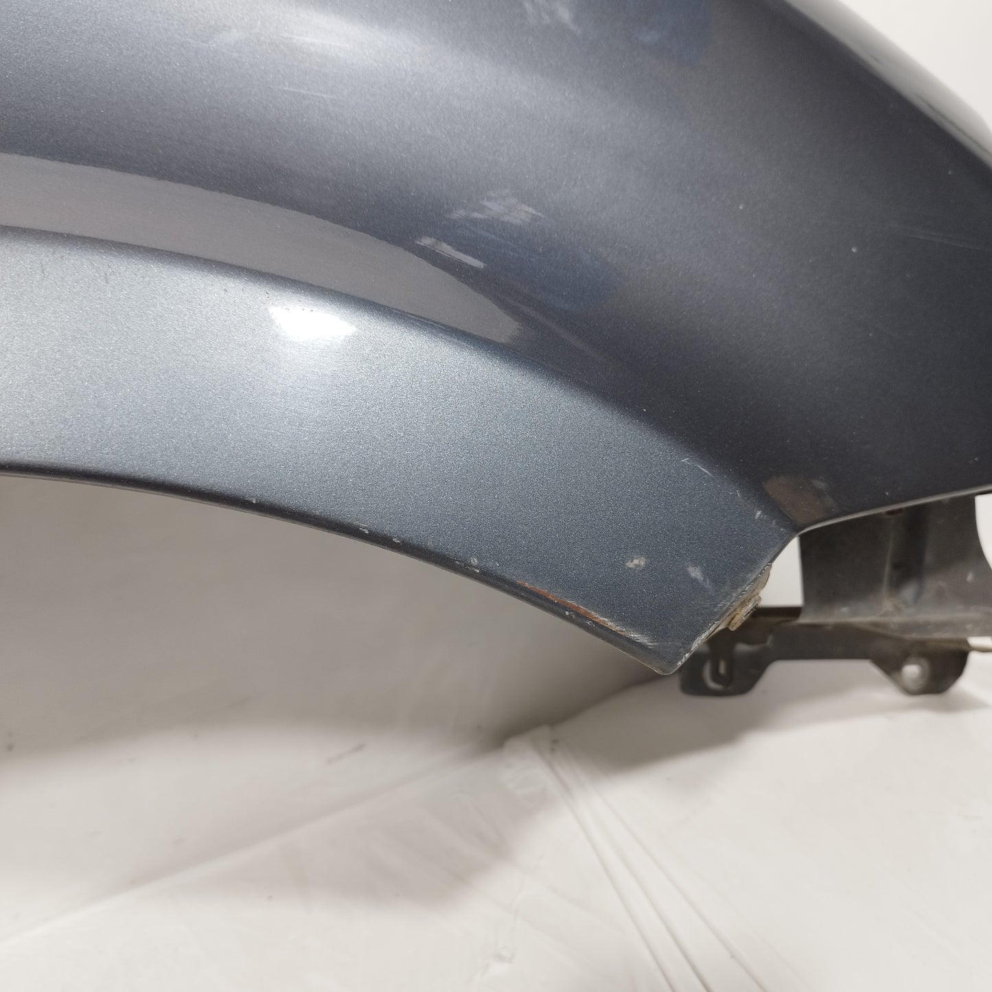 Parafango anteriore dx grigio topo Lancia Musa 2010 ecoAC12456