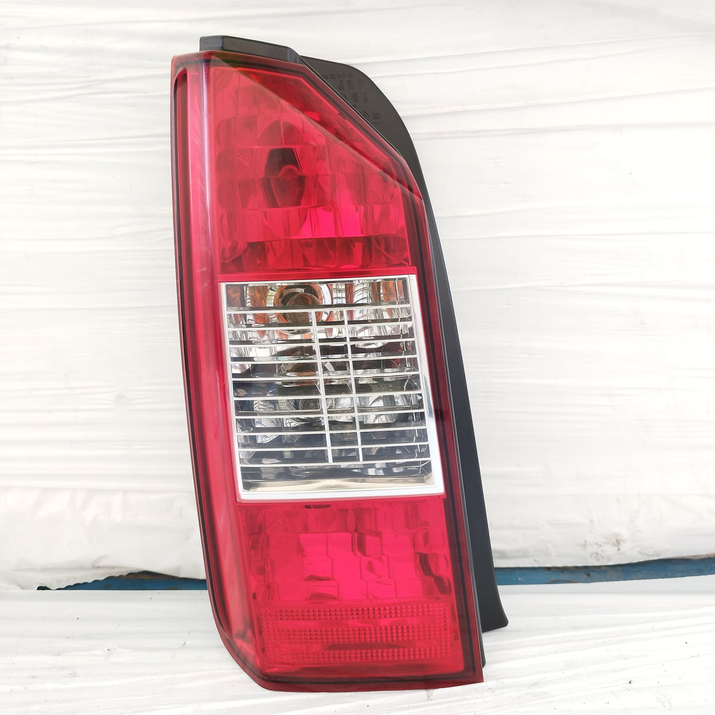 Fanale posteriore sx Fiat Idea 2006-2012 Restyling cod: 46829509 ecoDM330