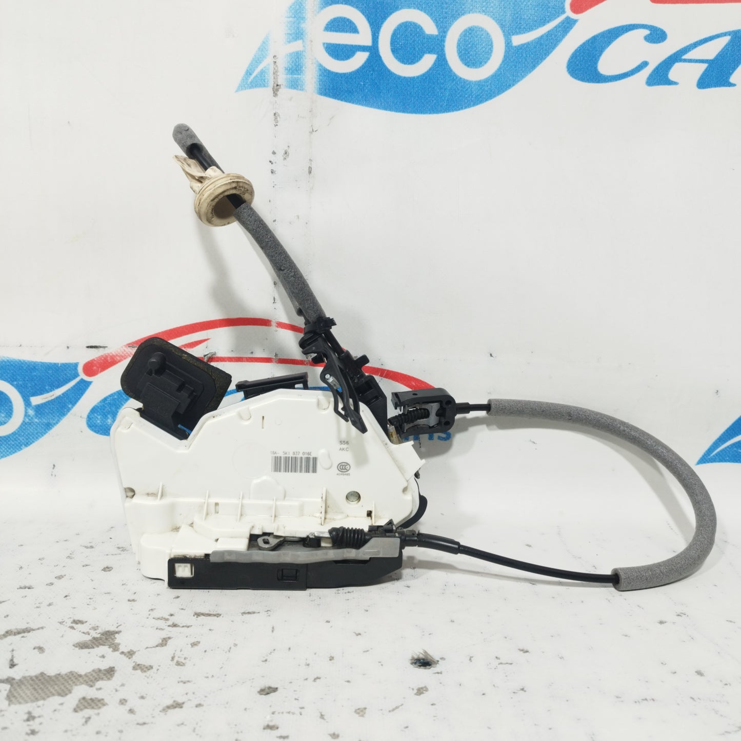 Serratura anteriore dx Volkswagen Golf 7 2016 7Pin Cod: 16A5K1837016E ecoAC10576