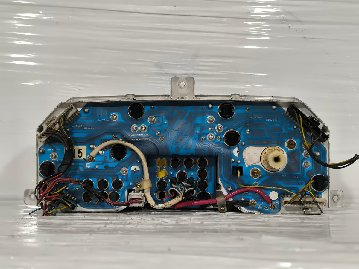 Quadro strumenti Mitsubishi Pajero II (V20) 2.8 / 2.5 D anno 1997-2000 cod: mb832131 ecoAG9924