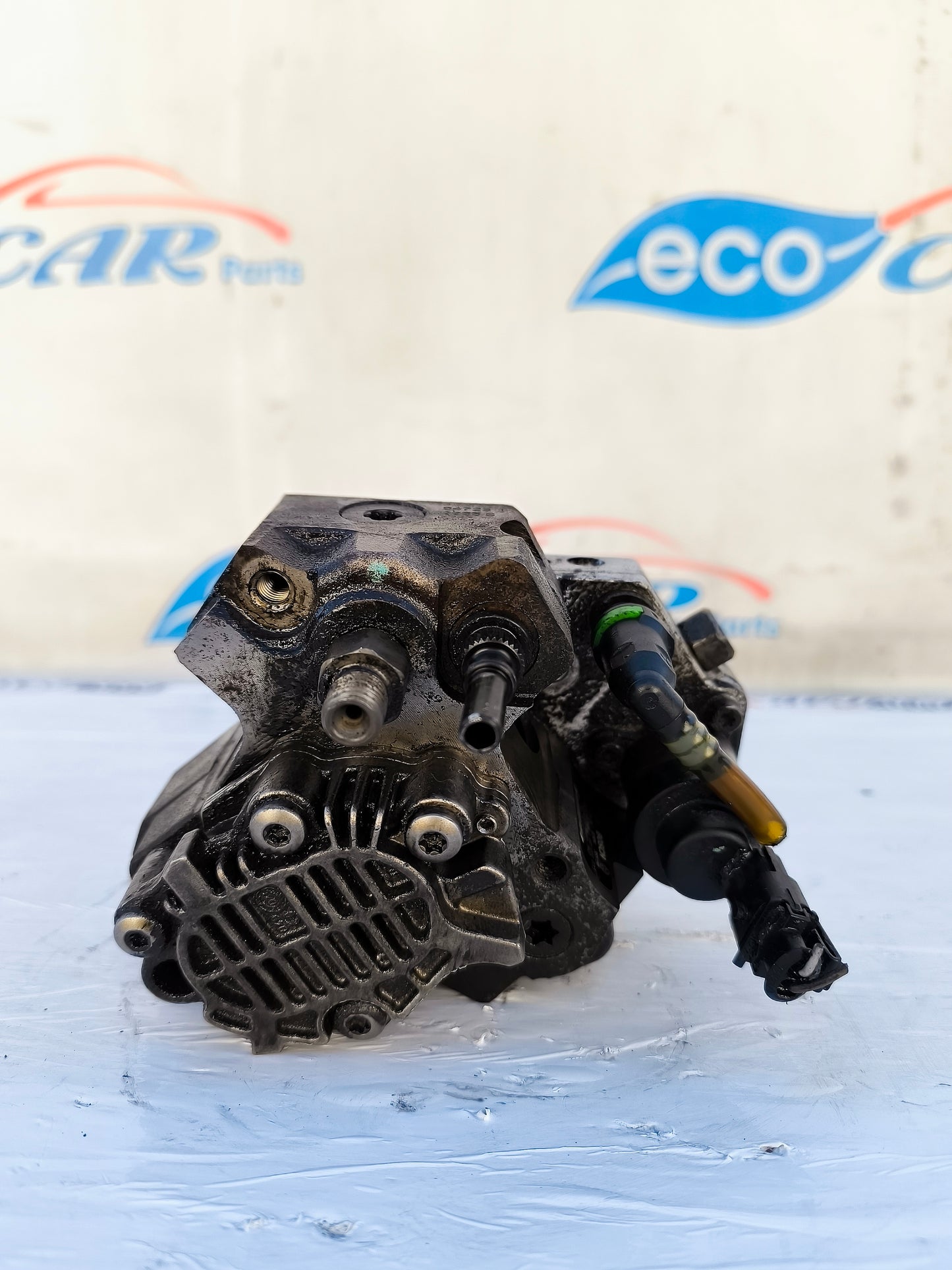 Bosch Common-Rail-Einspritzpumpe für Opel Movano/Renault Master/Espace 2.2 DCI, Teilenummer 0445010033, Baujahr 2005, ecoAG6044