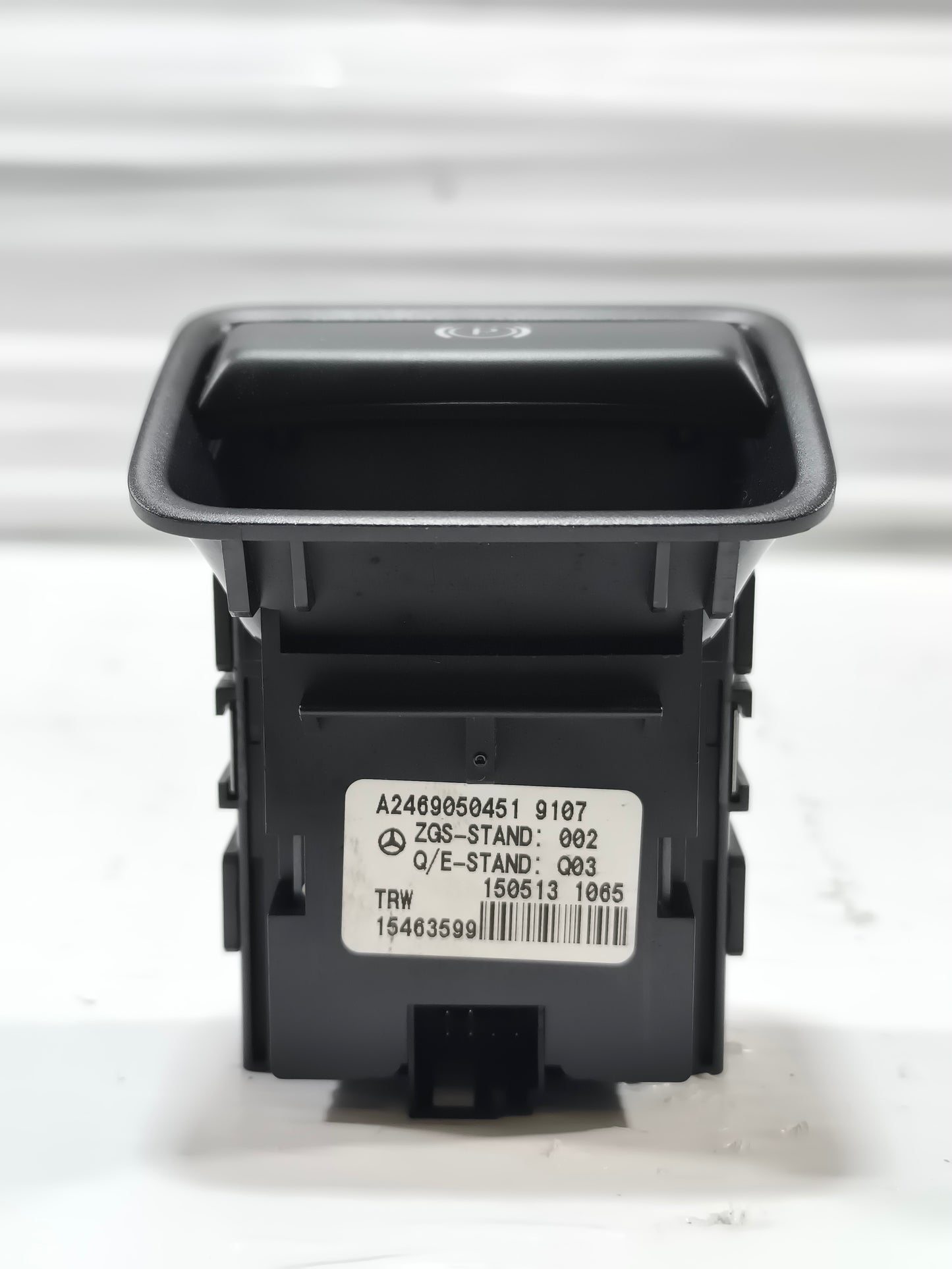 Interruttore/Pulsante freno a mano elettrico Mercedes Classe B W246 2011-2018 cod: A2469050451 ecoAG9636