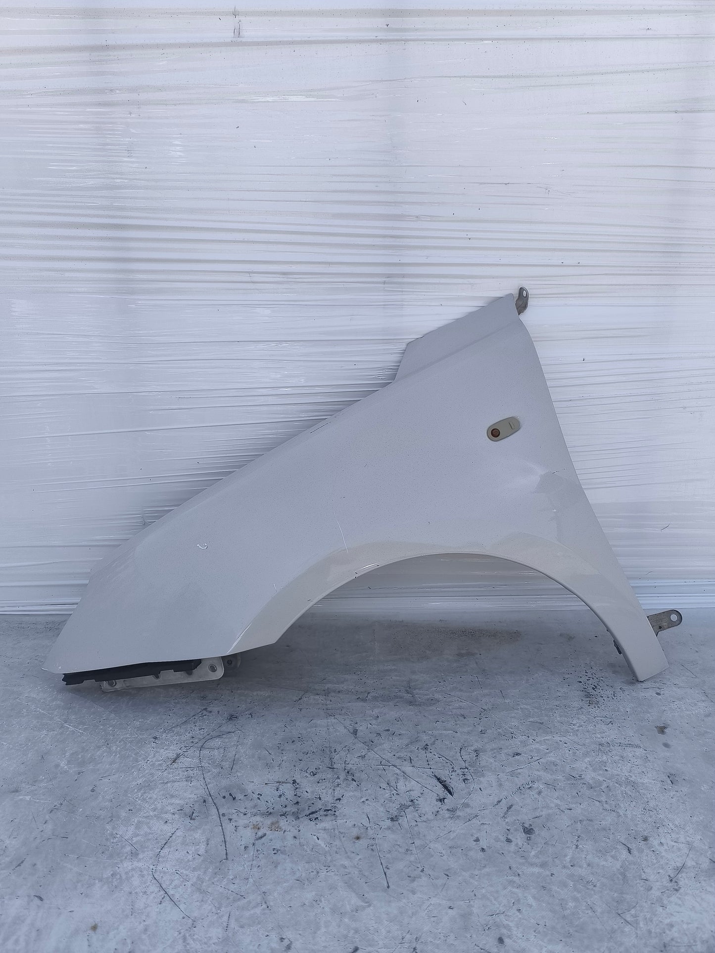 Parafango sx Alfa Romeo Mito bianco ecoAG8237