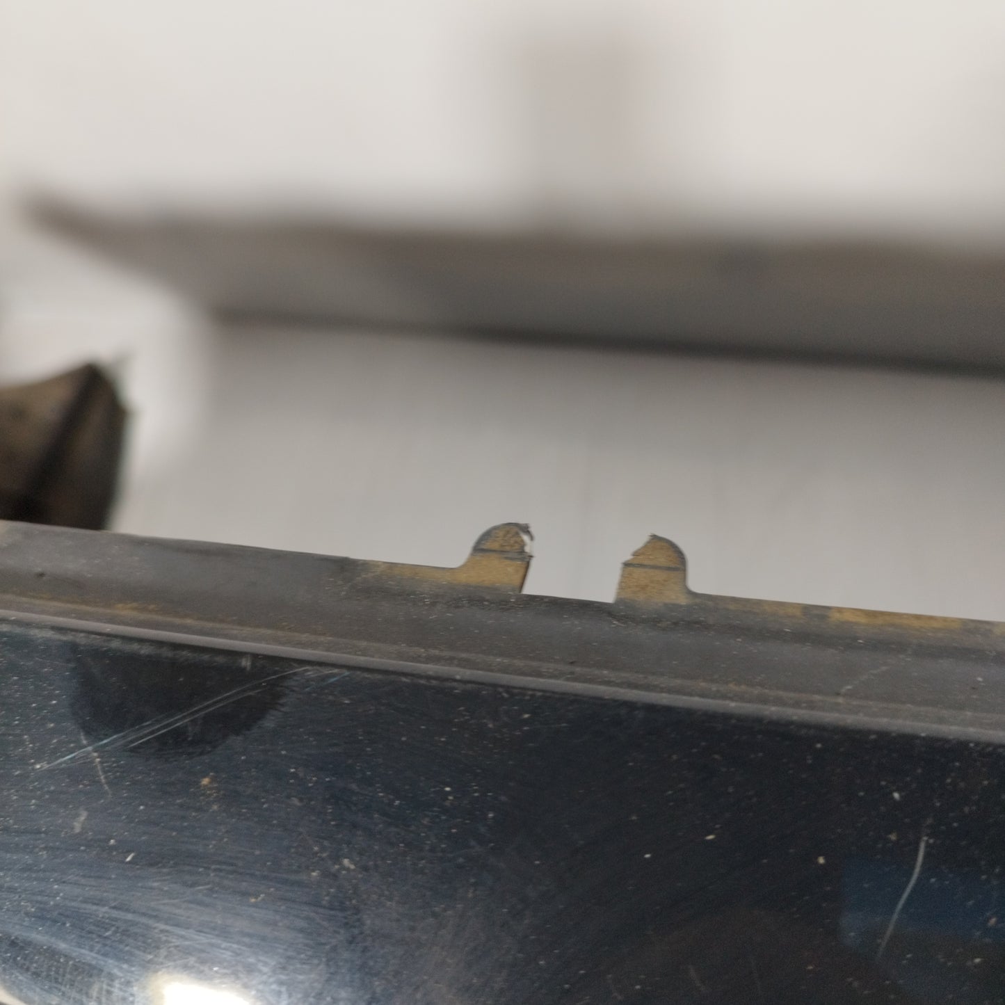 Paraurti anteriore grigio Hurricane Peugeot 308 2012 ecoAC10229