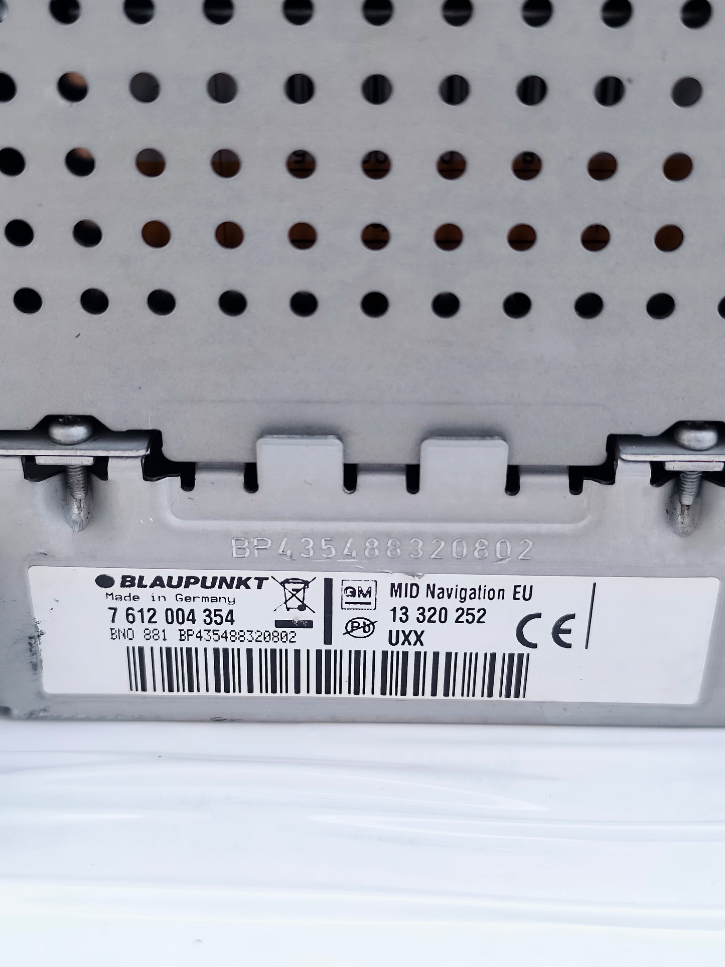 Opel Insignia Autoradio, Baujahr 2010, Code: 7612004354 ecoAG7007