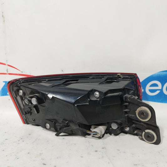 Audi A5 40 G-tron 2019 ecoAC10325 rechte Außenrückleuchte