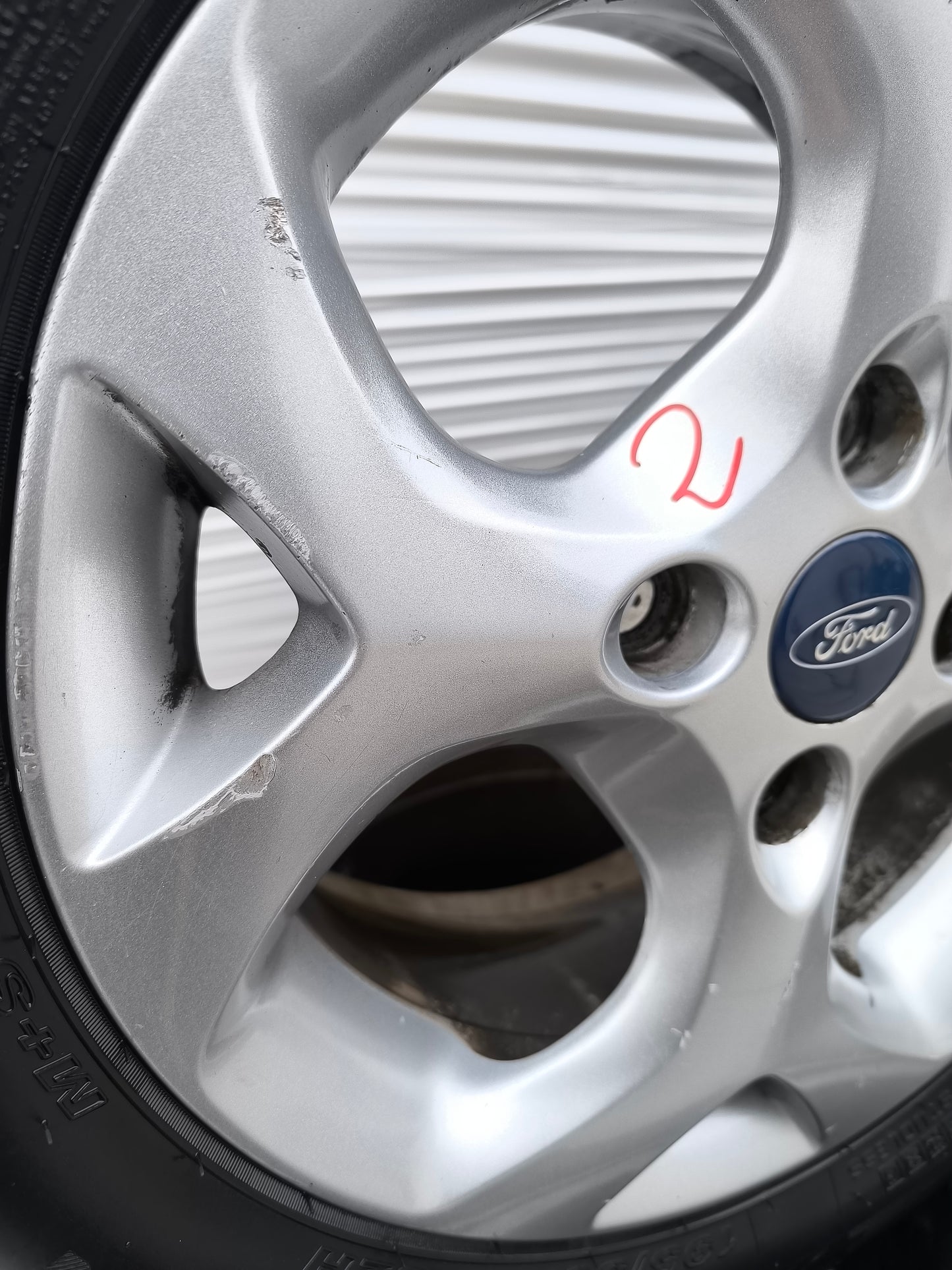 Cerchi e gomme Ford Fiesta anno 2012 ecoAG7914