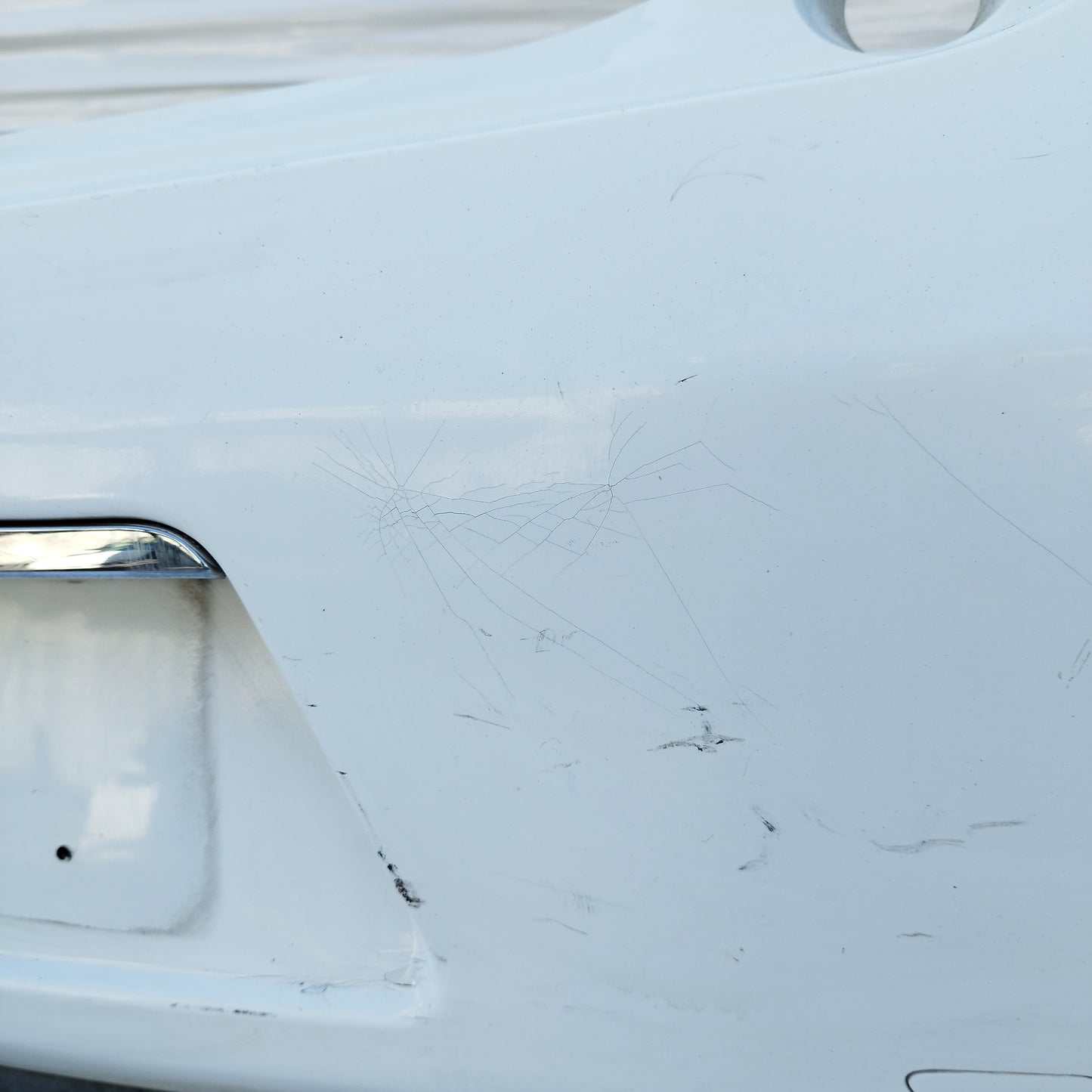 Paraurti posteriore bianco Citroen DS3 2009-2015 cod: 9683741270 ecoDM150