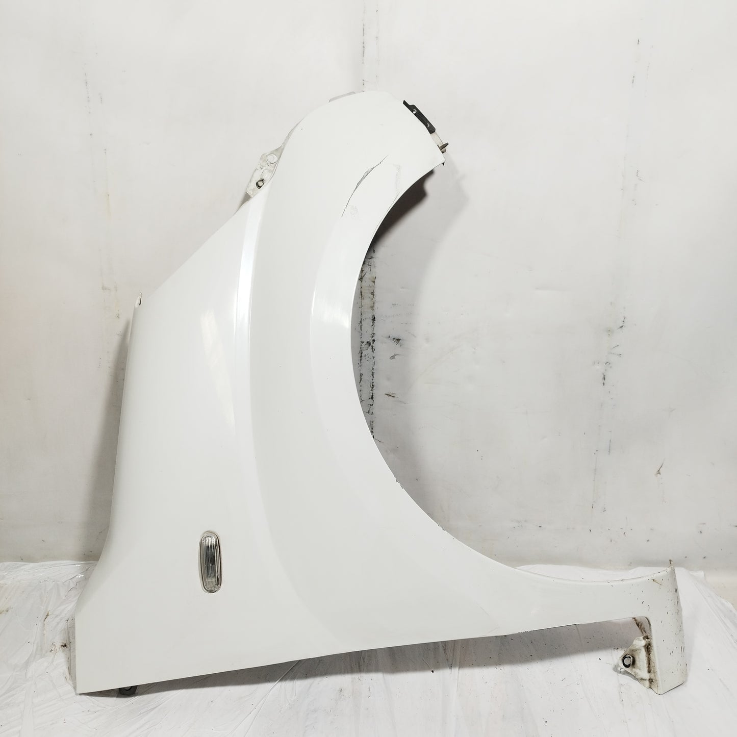 Parafango anteriore dx bianco Fiat Fiorino III (225) 2008-2017 ecoAC15447