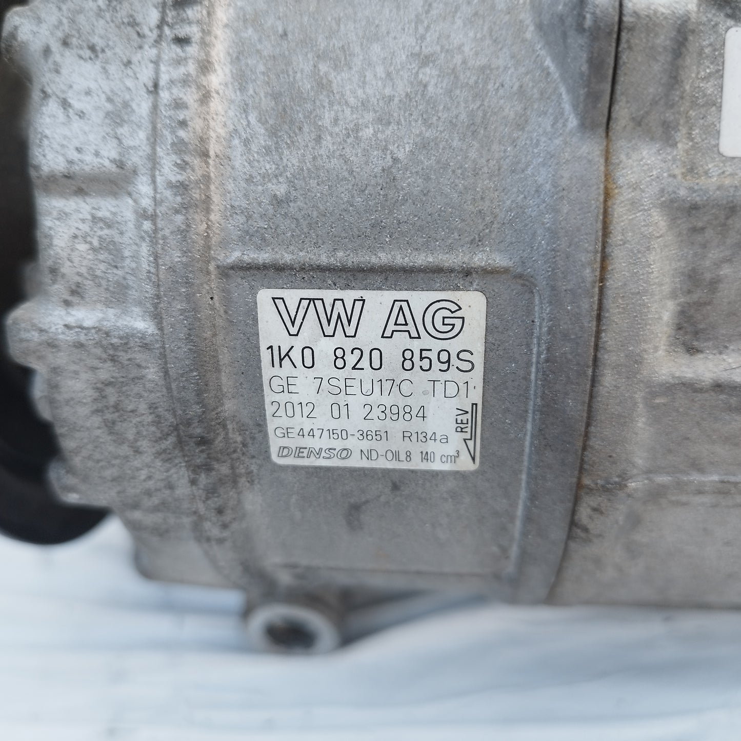 Compressore a / c Seat Leon II (1p) 2.0 TB 2005-2012 2 pin cod: 1K0820859S ecoAC15882