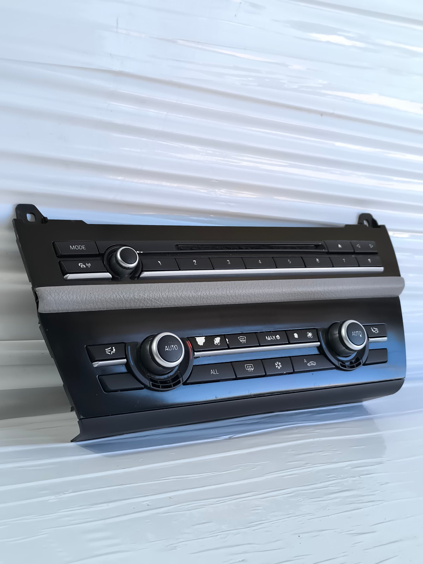 Pulsantiera comandi clima e autoradio Bmw serie 5 F10 / F11 2010-2013 cod: 9241239-01 ecoAG8519