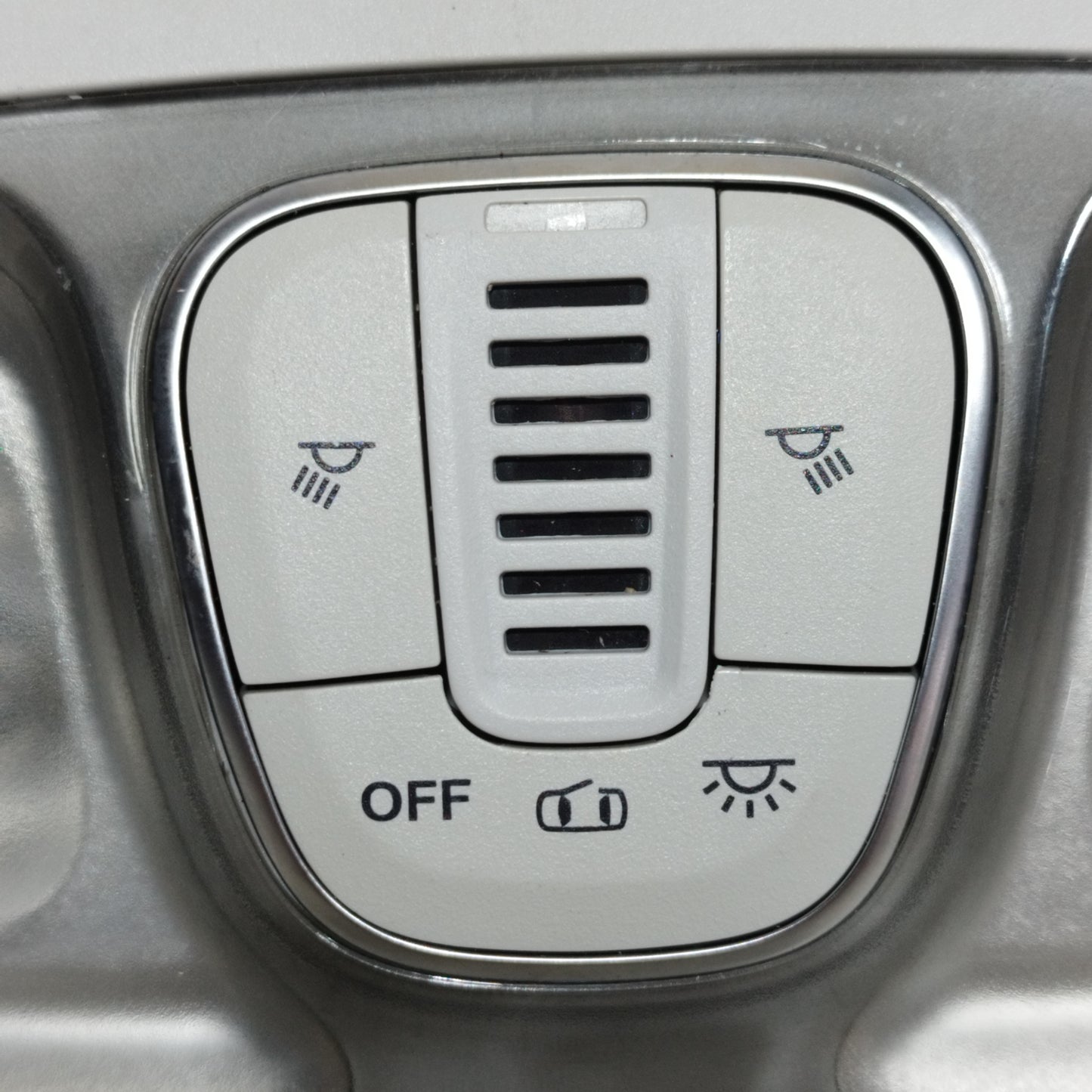 Courtesy light Fiat 500L 2013 Code: 51926261 ecoAC9315