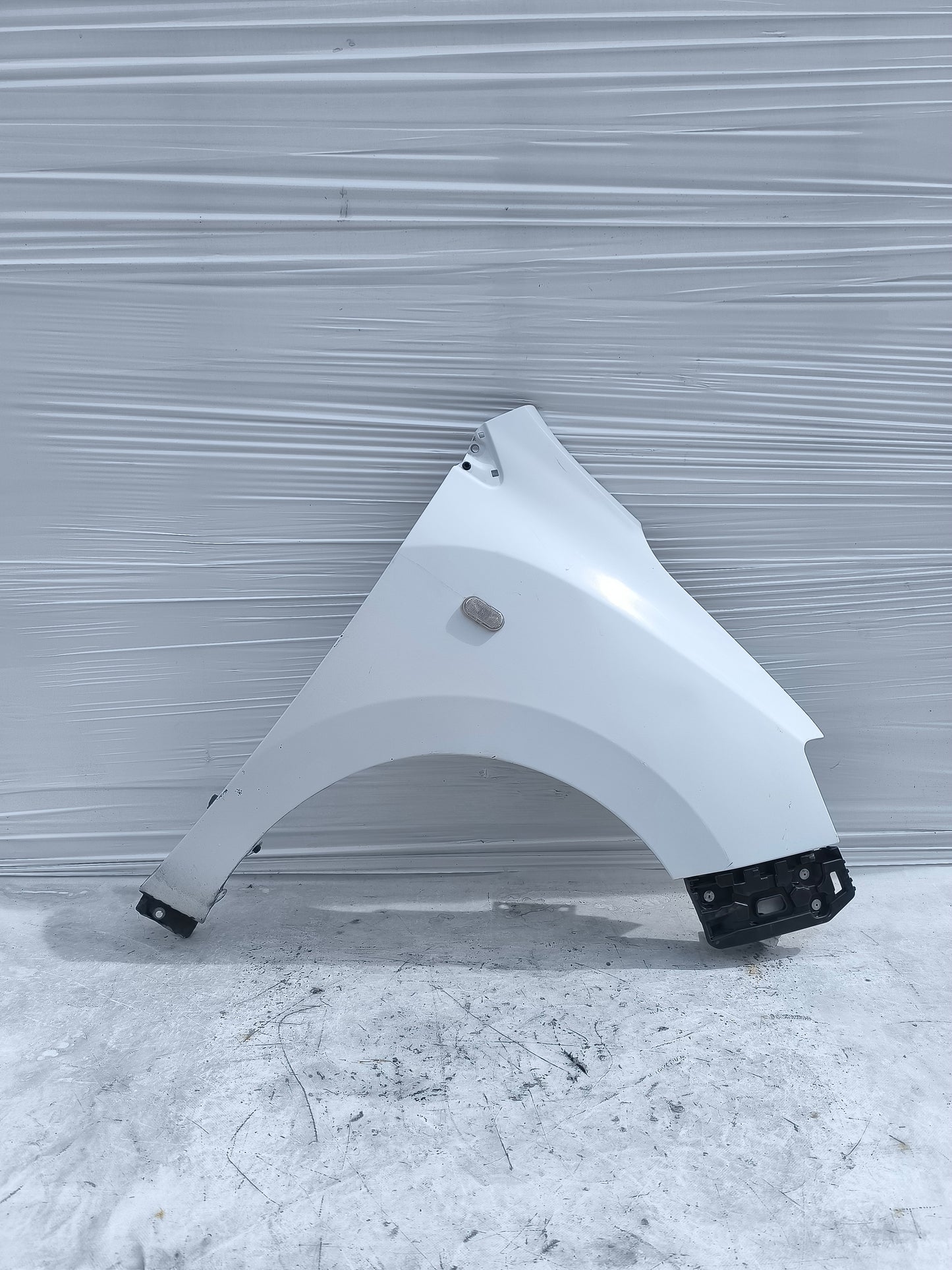 Parafango dx Dacia Lodgy / Dokker anno 2012-2017 bianco ecoAG8234