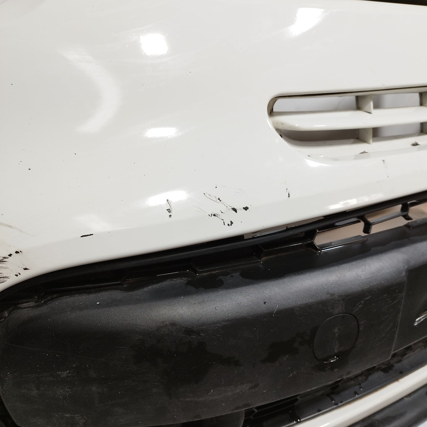 Paraurti anteriore bianco Fiat 500L 2014 ecoAC14211
