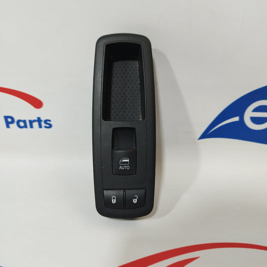 Pulsantiera anteriore dx Fiat Freemont 2011 codice:56046822ac ecoAC301