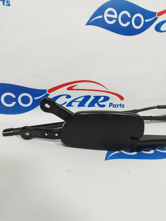 Scheibenwischerarme vorne rechts und links Mercedes A-Klasse 2015 W176 ecoAC334