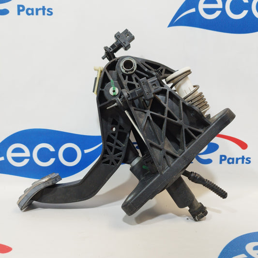 Mercedes A-Klasse W176 2013 Kupplungspedal Code a2462900419 ecoAC528