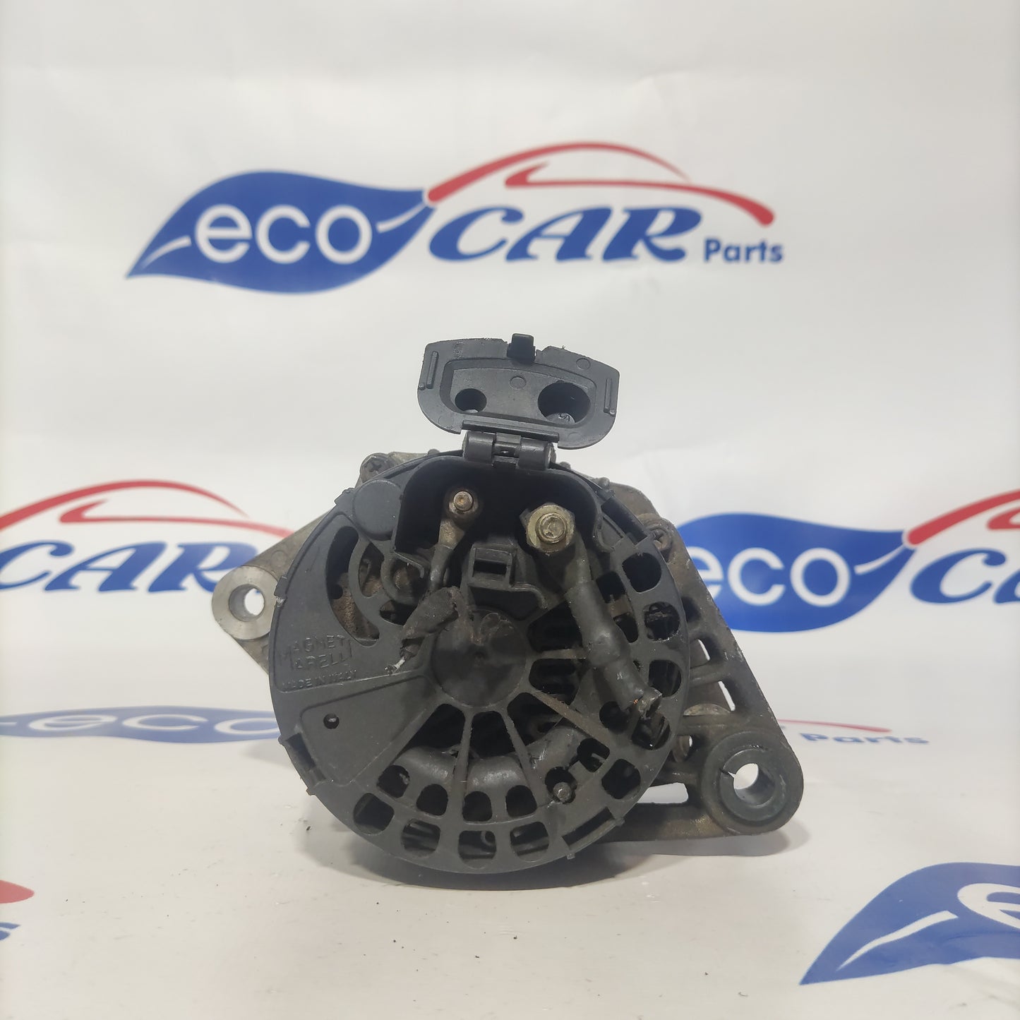 Alternatore Alfa Romeo 147 / Fiat Punto 1.9 JTD 105 ampere cod: 46782213 ecoAG432