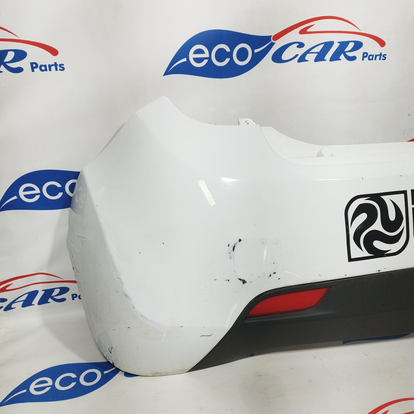 Paraurti posteriore bianco Chevrolet Spark 2011 codice: 95965495 ecoAC596