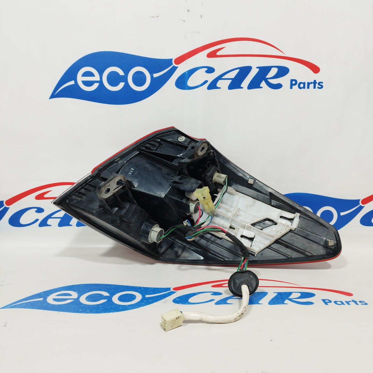 Fanale esterno posteriore sx Subaru Outback 2012 codice 220-20067 ecoAC685