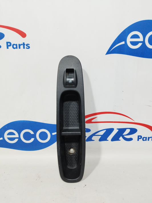 Pulsantiera anteriore dx Fiat Punto Evo codice 735500049 ecoAC839