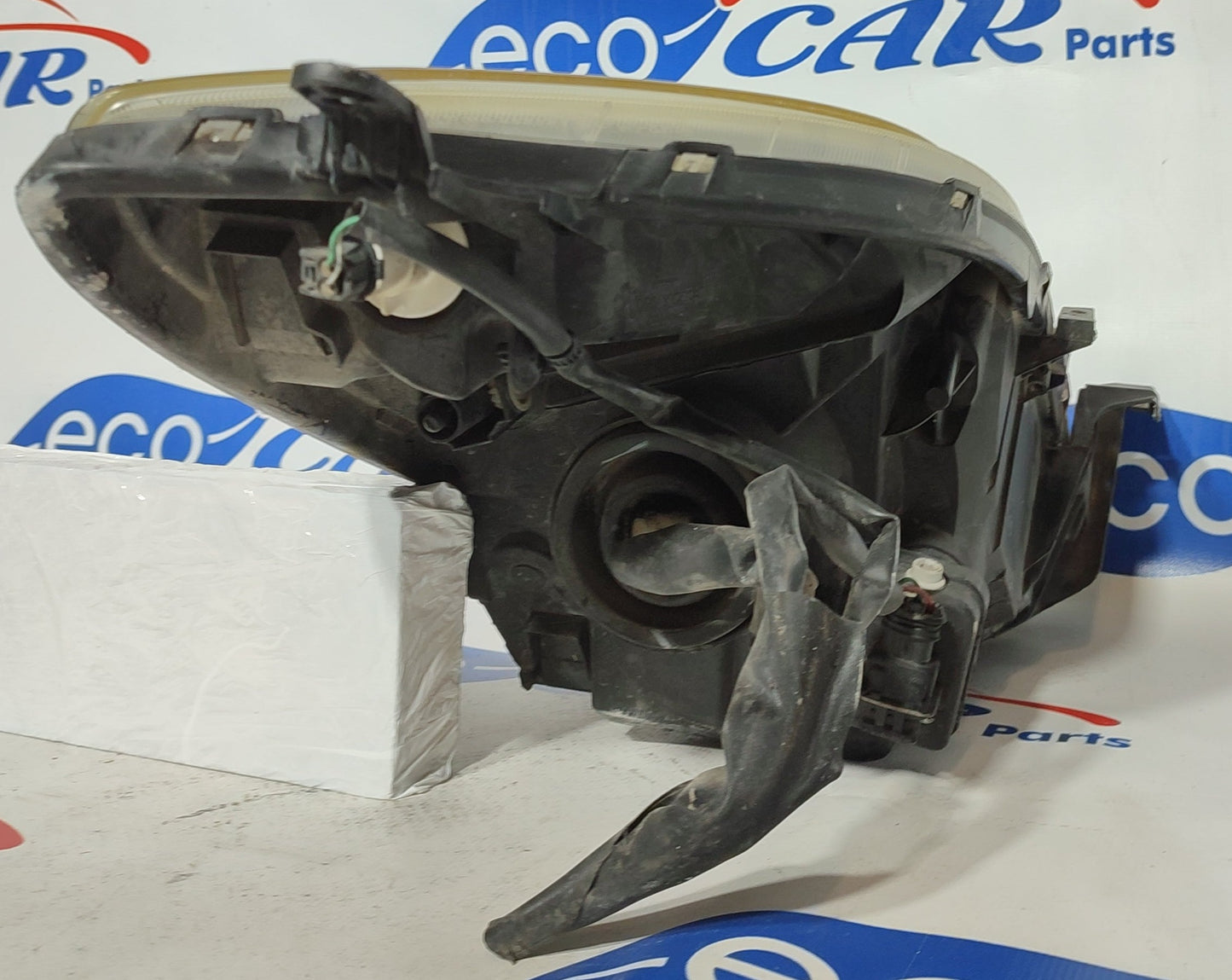 Fanale anteriore sx Toyota Yaris 2006 ecoAG576