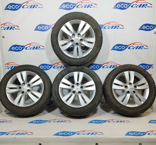 Cerchi in lega da 16 con gomme Hyundai ix20 2012 codice: 529101k100 ecoAC919