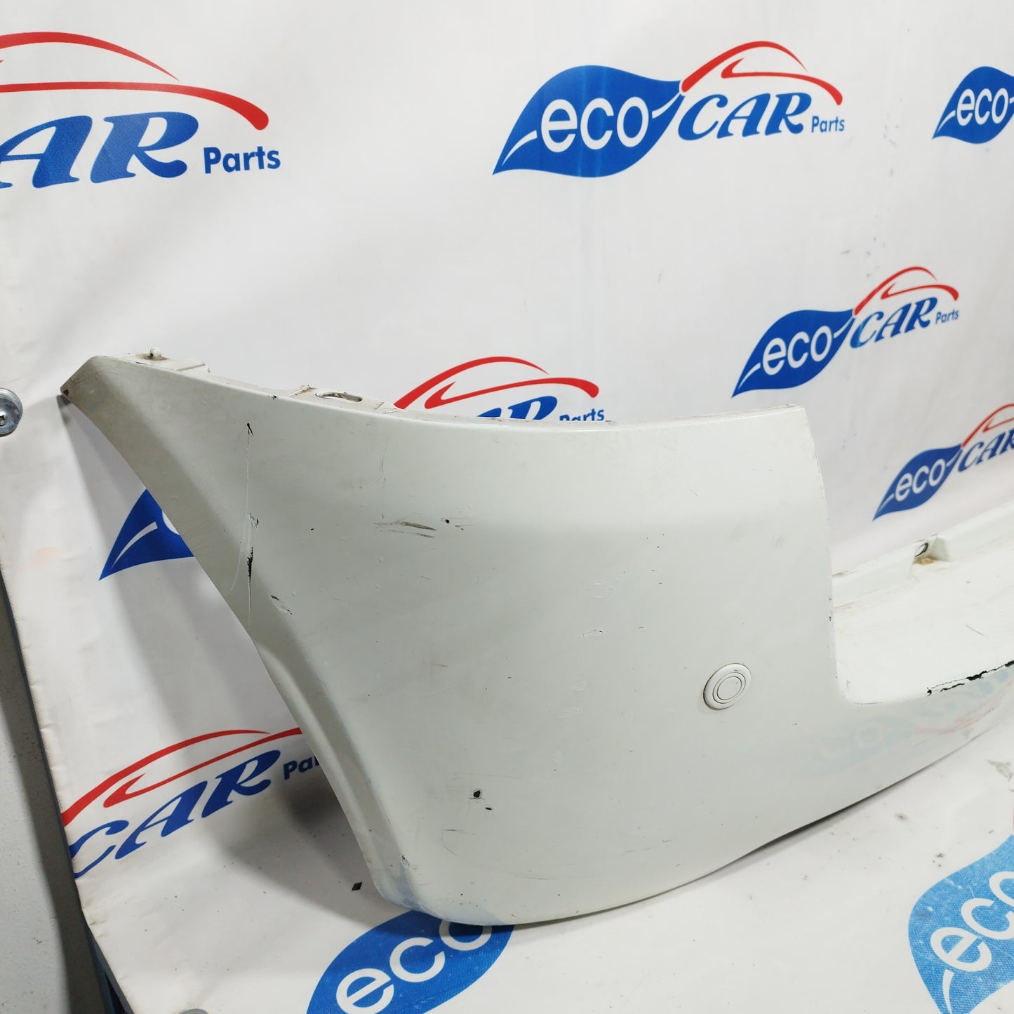 Paraurti posteriore bianco con sensori di parcheggio Fiat Multipla 2008 codice 73535386 ecoAC1403