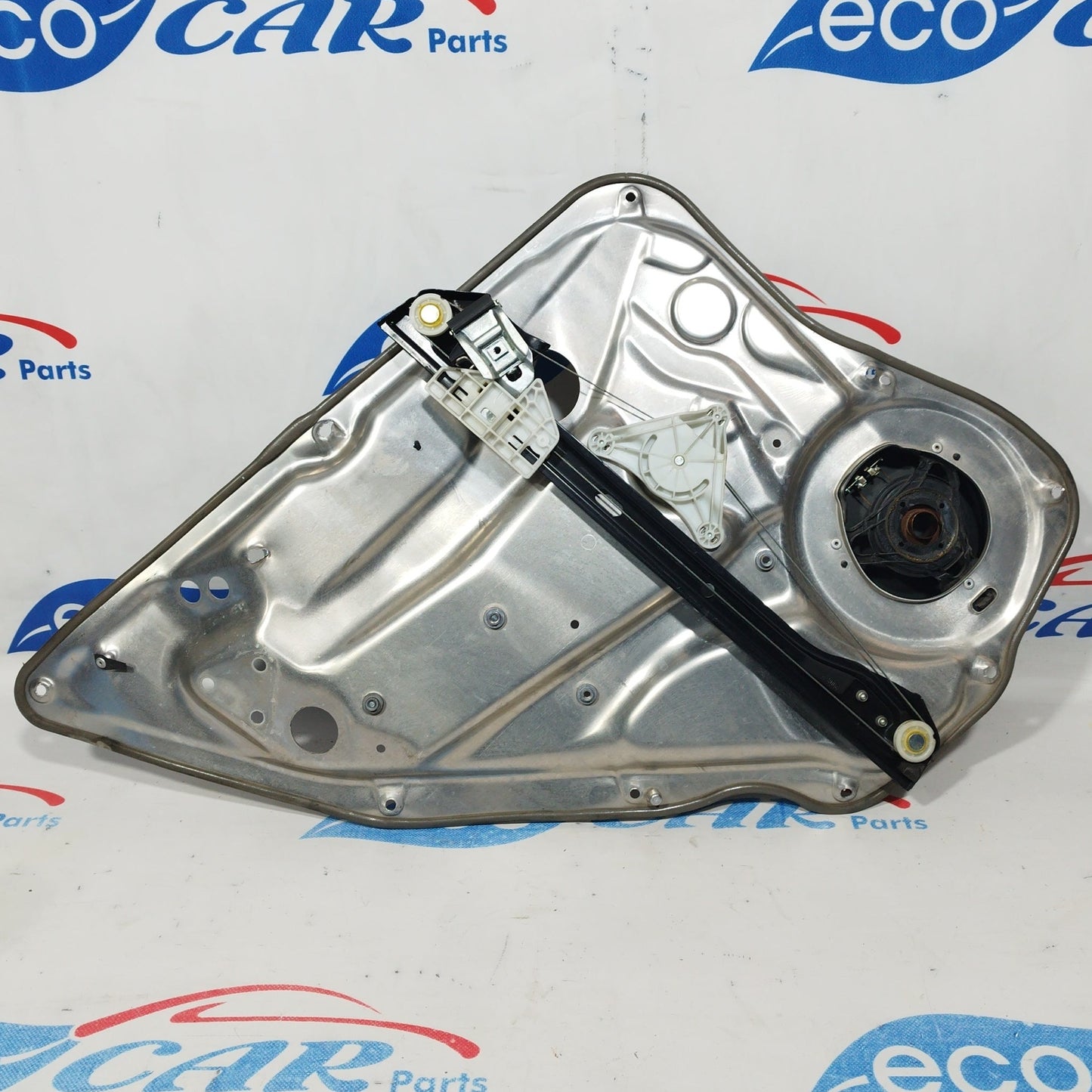 Cremagliera a pannello posteriore dx Mercedes Classe C berlina 2009 W204 (5 pin) codice a2047600834 ecoAC1434