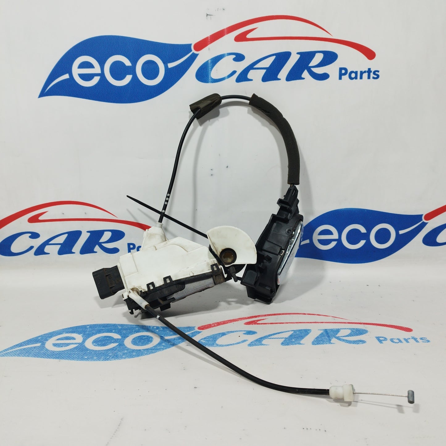 Left front lock Citroen C3 2012 6 pin code: a048069 ecoAC1436