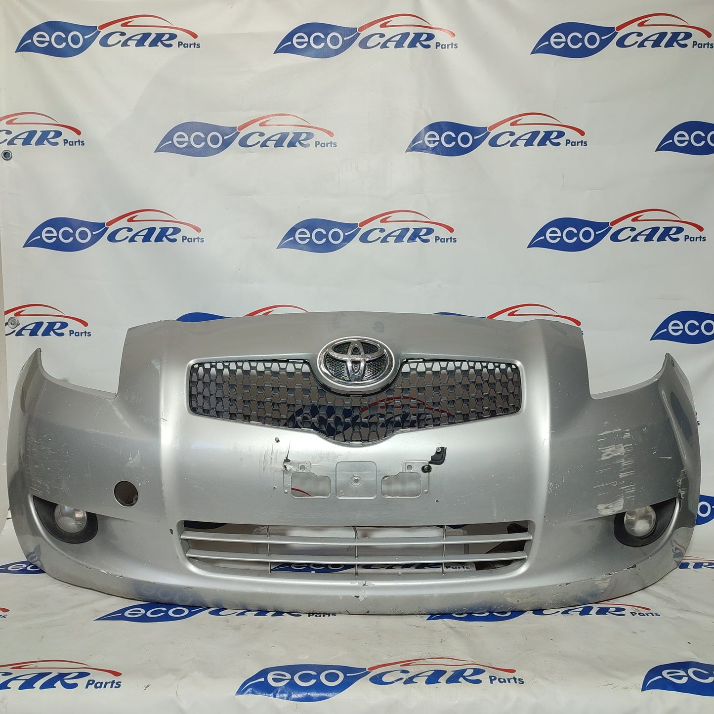Silver gray front bumper Toyota Yaris 2008 ecoAG830