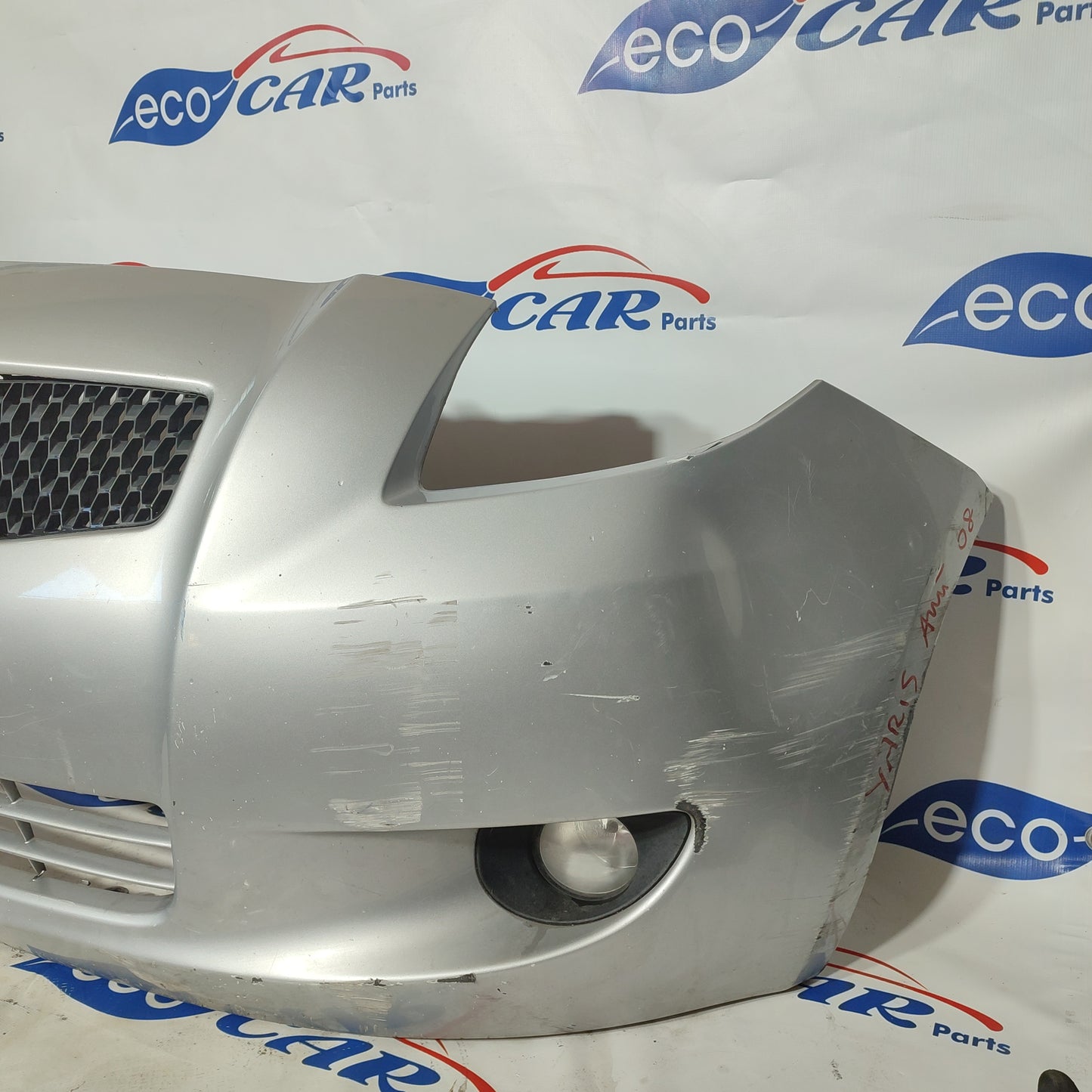 Silver gray front bumper Toyota Yaris 2008 ecoAG830