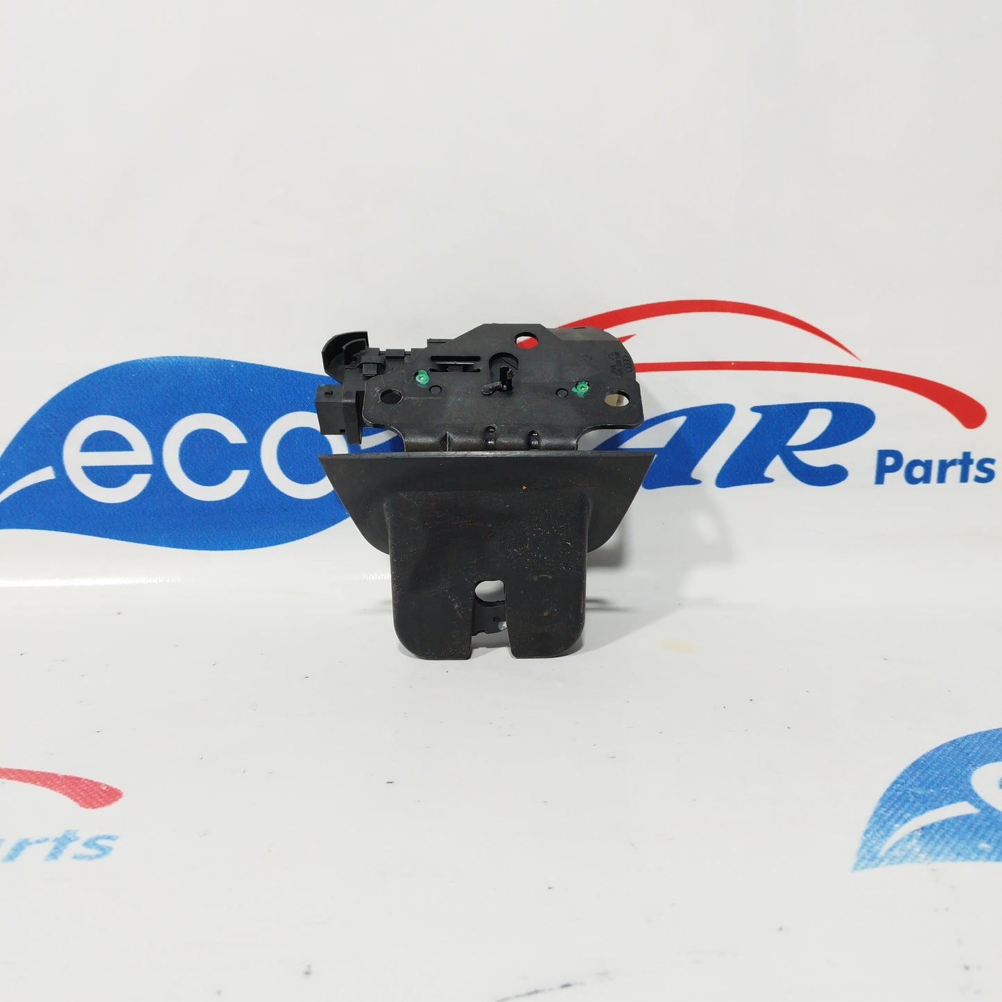 Tailgate lock Audi A3 Sportback 2007 3 pin code 8p4827505b ecoAC1537