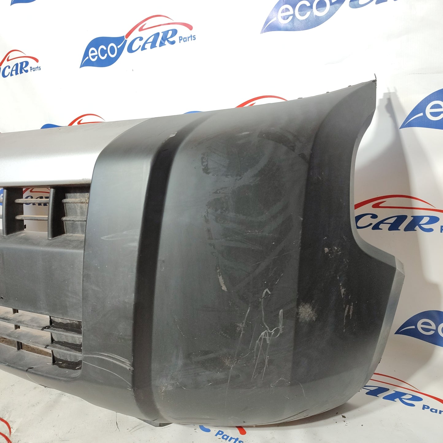 Black plastic front bumper for Fiat Fiorino 2011 (various scratches) ecoAG864