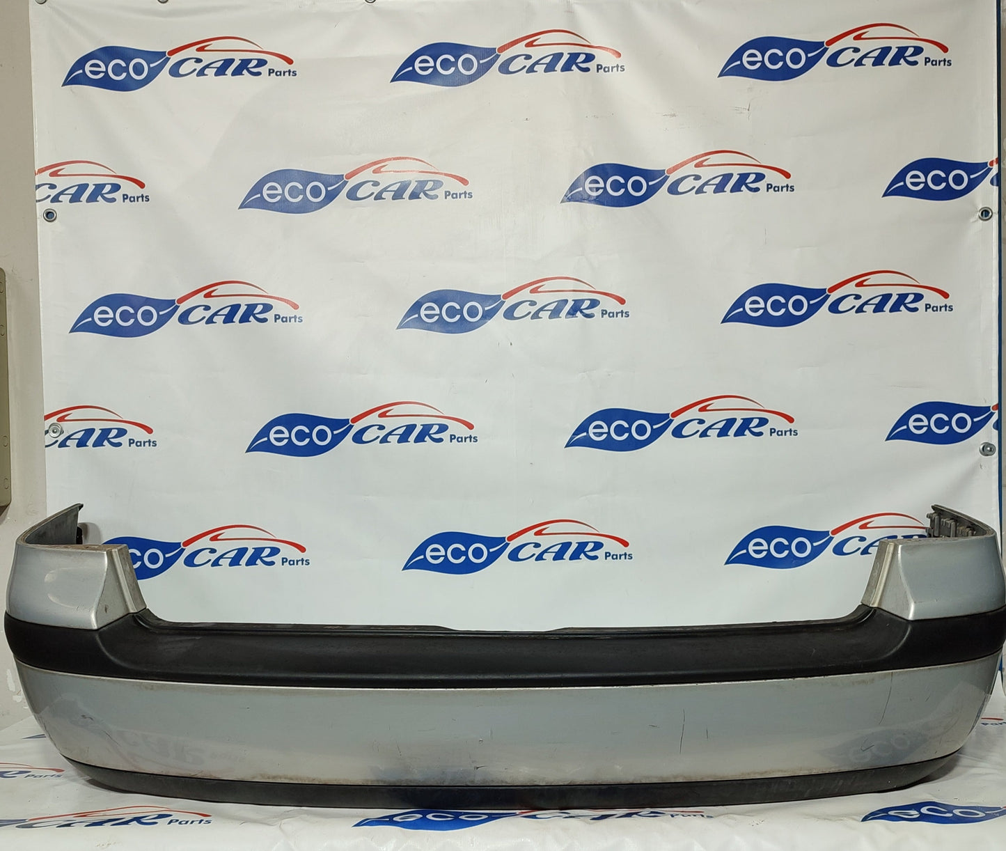 Paraurti posteriore grigio argento Volkswagen Golf 4 SW ecoAG872