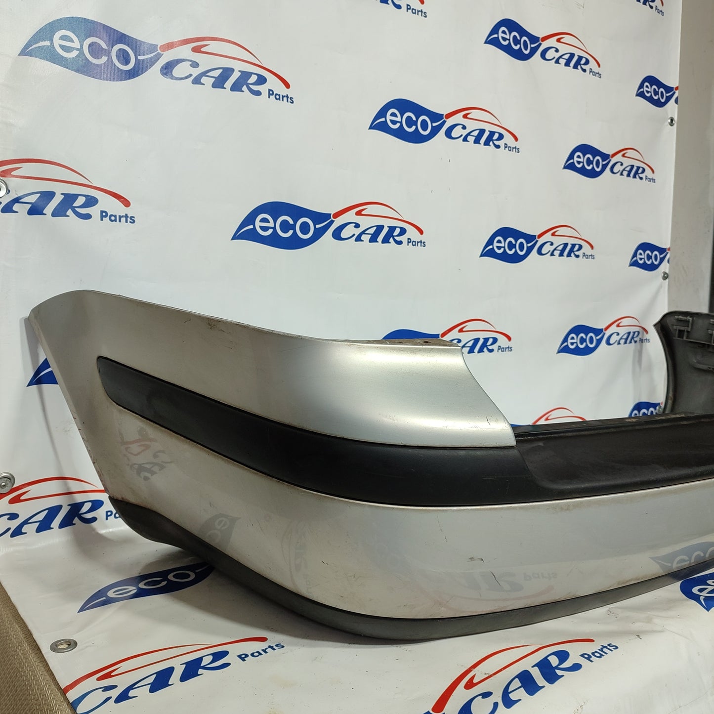 Paraurti posteriore grigio argento Volkswagen Golf 4 SW ecoAG872