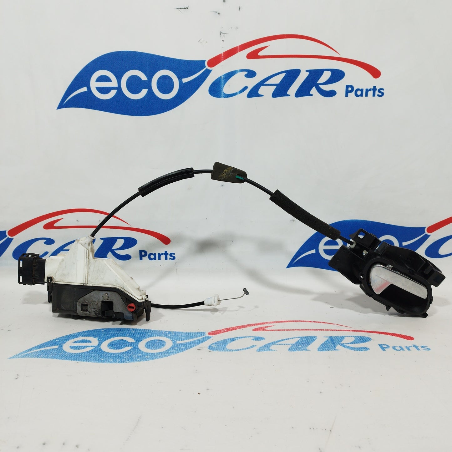 Serratura posteriore dx  6 pin Citroen C3 2012 codice: a048069 ecoAC1575