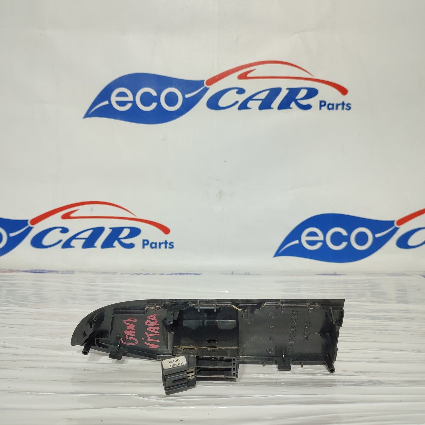 Right front control panel Suzuki Grand Vitara 2008 5 pin ecoAG892