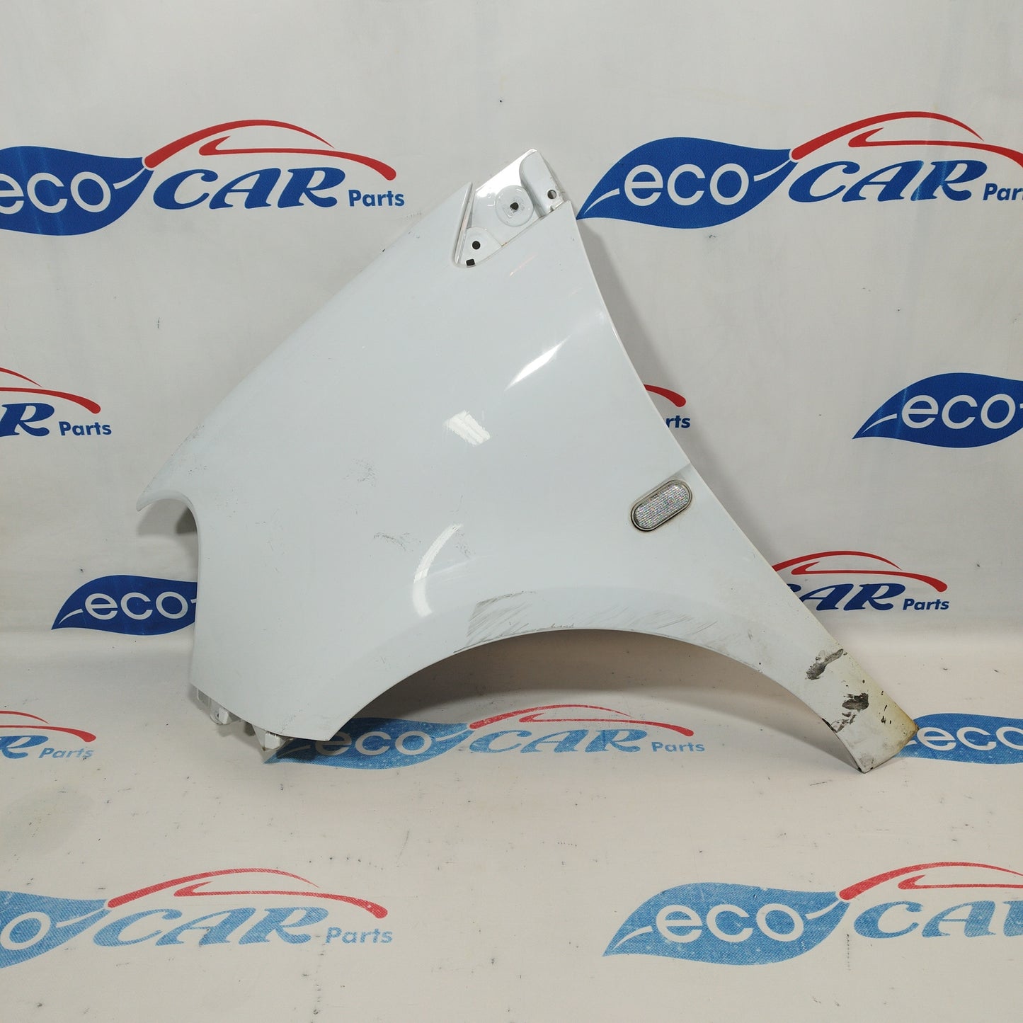 White left fender Smart Fortwo 453 2018 code a45388101017 ecoAC1691