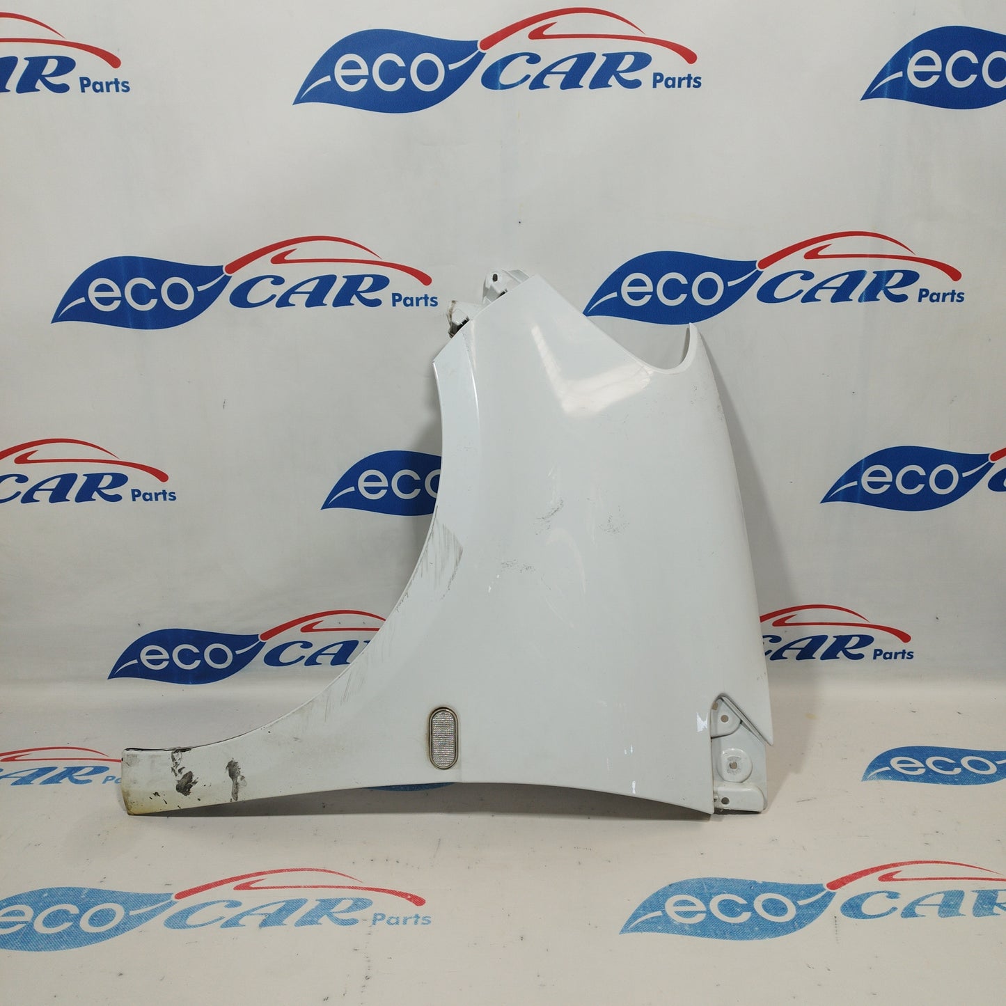 White left fender Smart Fortwo 453 2018 code a45388101017 ecoAC1691