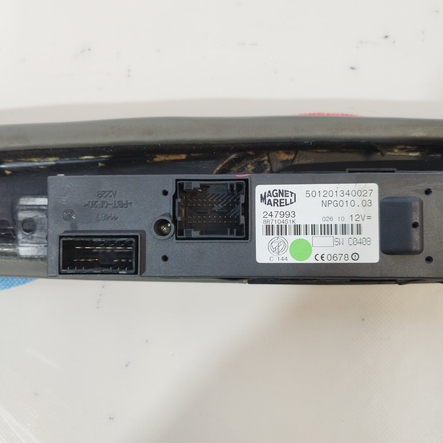 Bedienfeld vorne links mit 4 Tasten Maserati Quattroporte GTS 2012 Code 501201340027 ecoAC1698